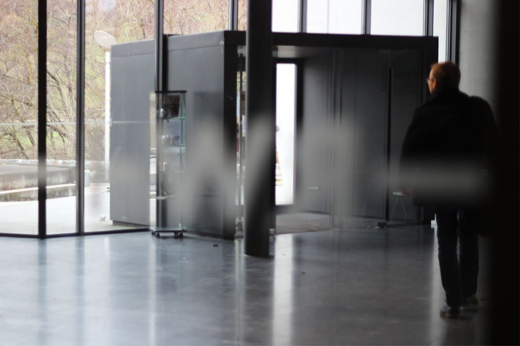 Image Hero Section 7