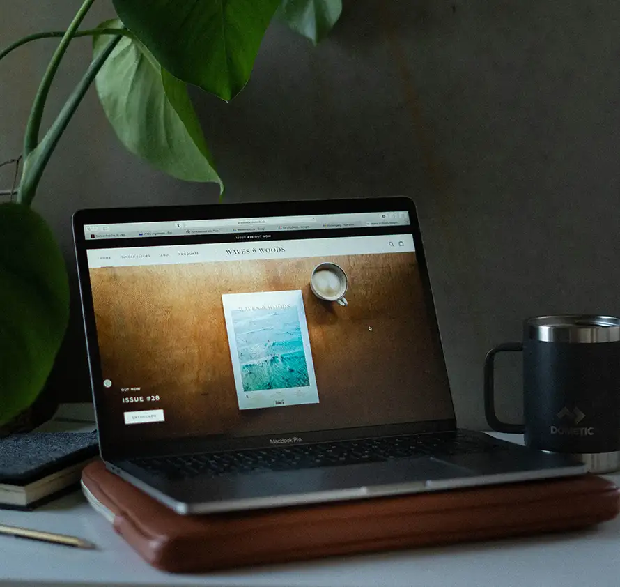 Image Hero Section 3