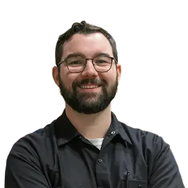 Warehouse operations specialist supporting food distribution with CartonCloud software