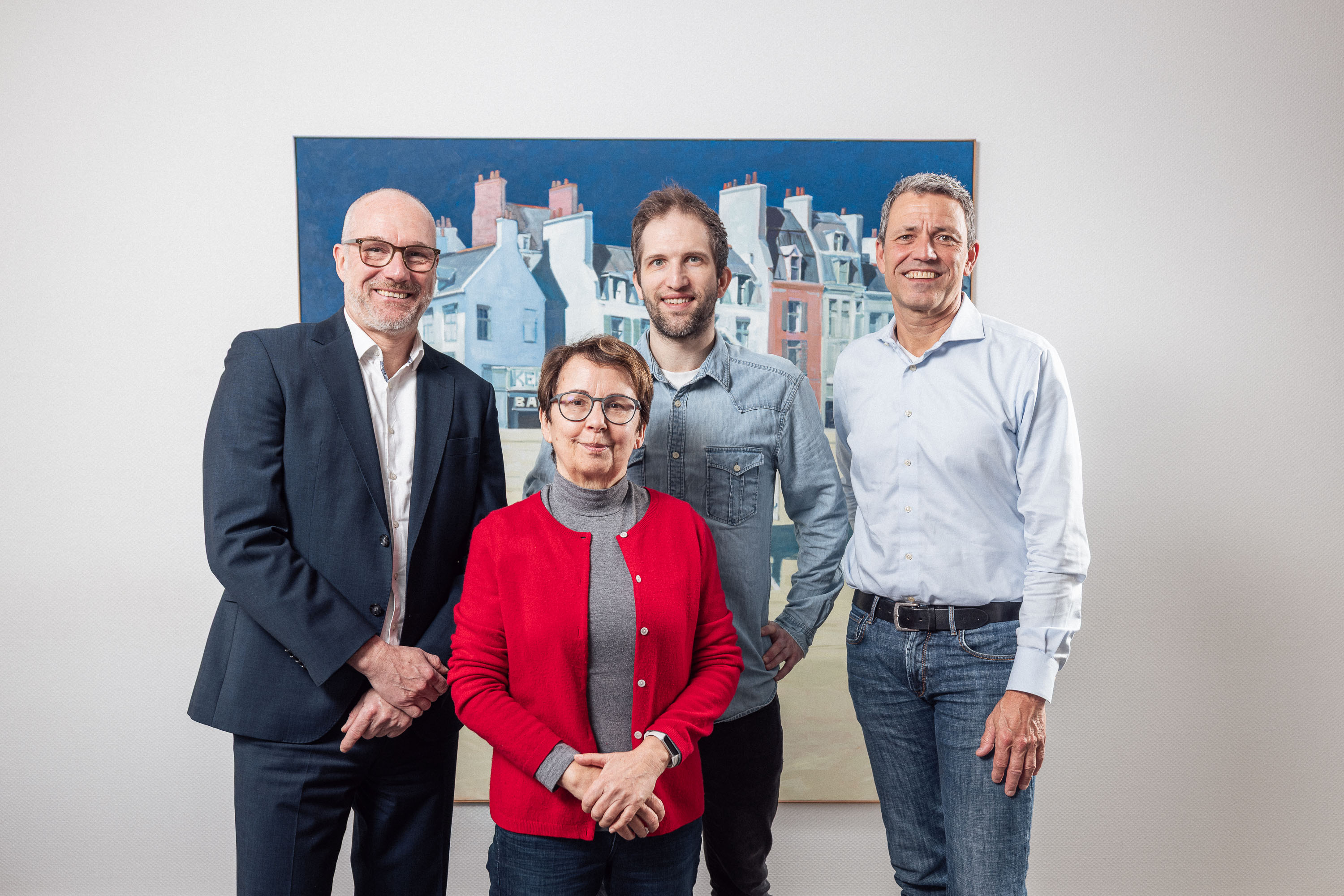 Team Gruppenfoto im Büro
