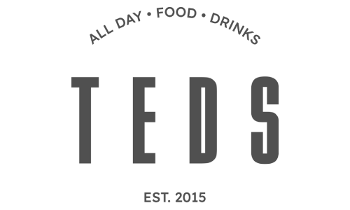 Logo van TEDS met de tekst 'ALL DAY · FOOD · DRINKS' erboven en 'EST. 2015' eronder.