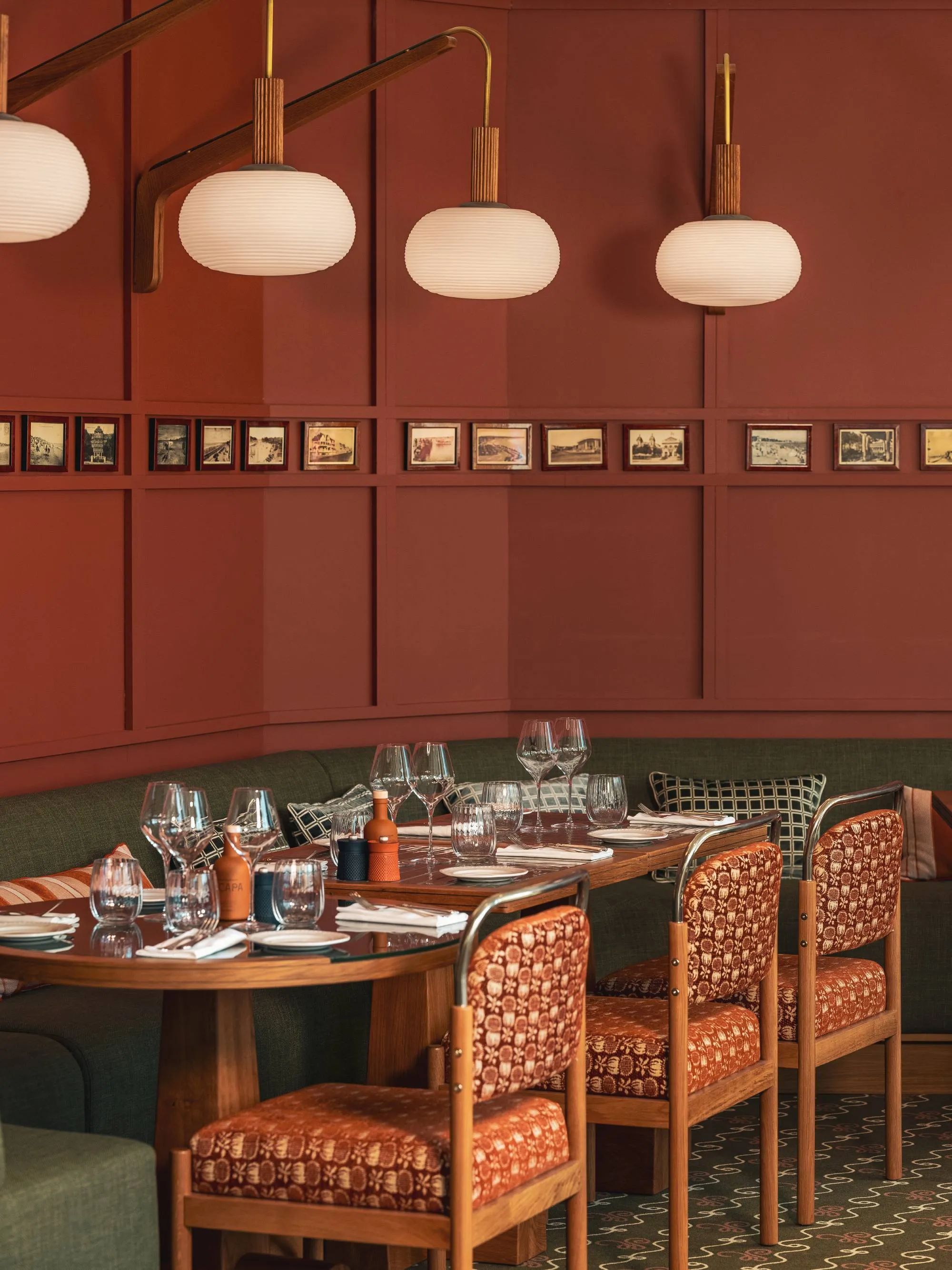 Tables at Scapa restaurant