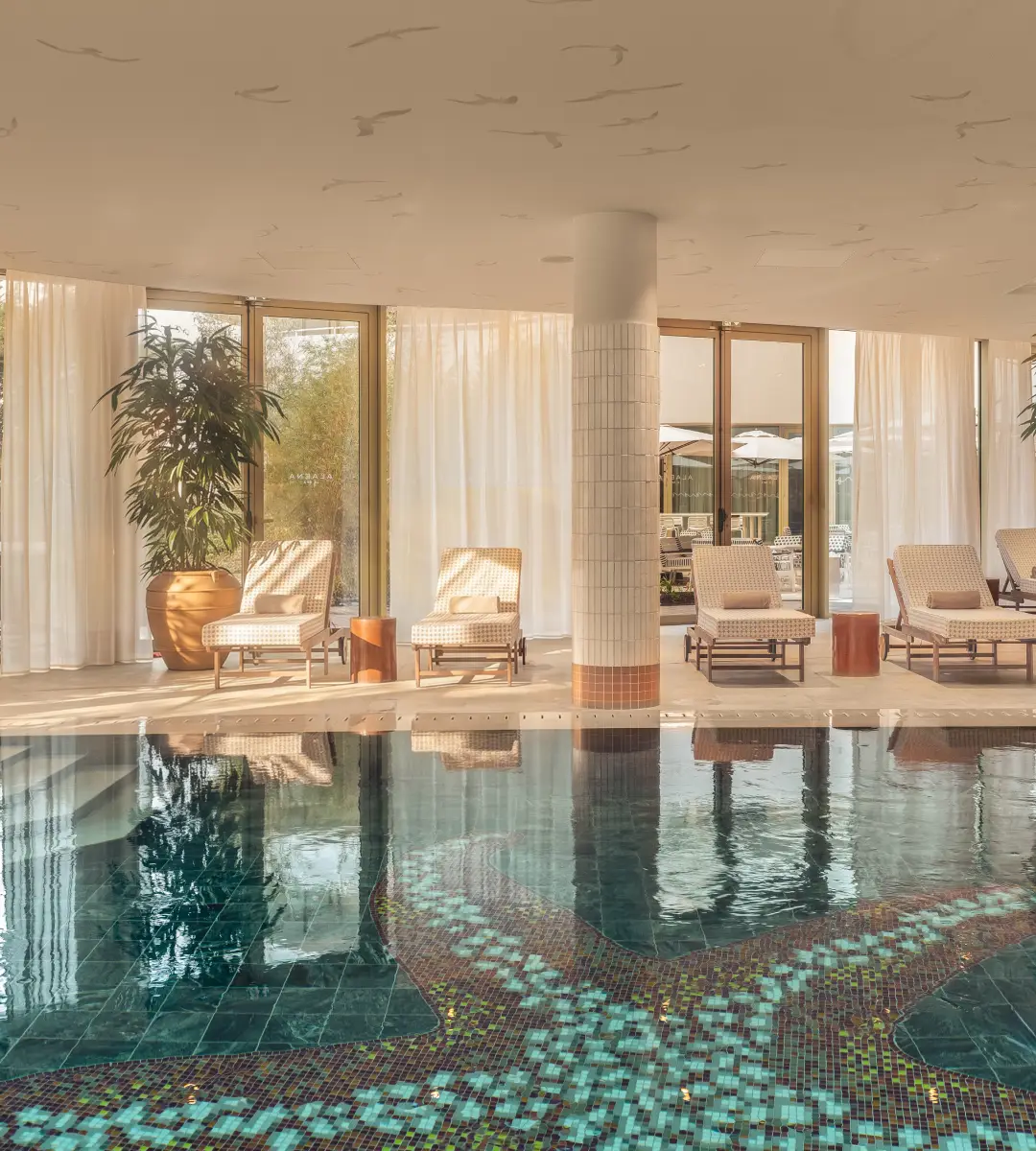 Soins Alaena aux Cimes Bleues : l'expérience bien-être exclusive de votre hôtel spa au bord de mer.