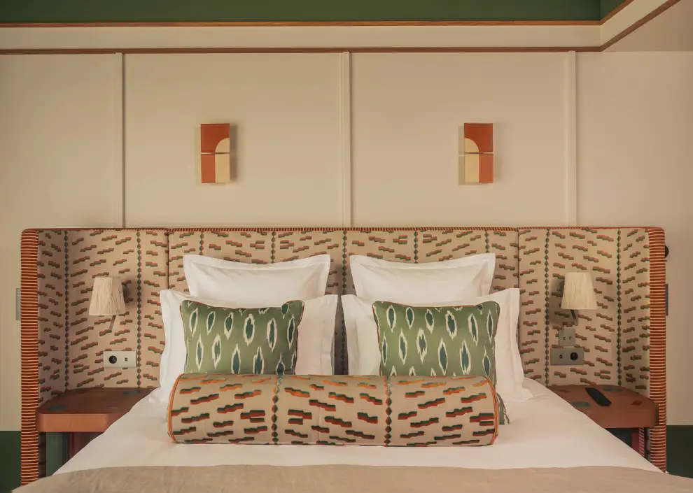 A bohemian vibe at Les Cimes Bleues: textiles featuring ikat patterns and natural dyes to enhance the comfort of your seaside hotel rooms and suites, as well as your spa hotel.
