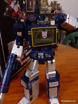 Image for the article: Takara Masterpiece Soundwave (MP-13) - Archive