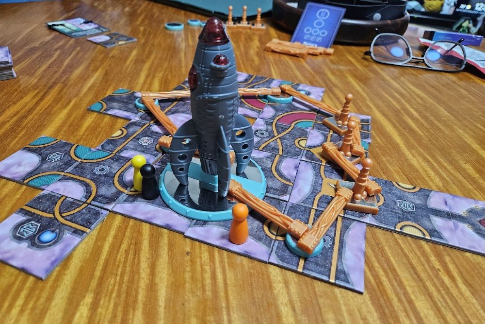 Gameplay photo of Forbidden Sky