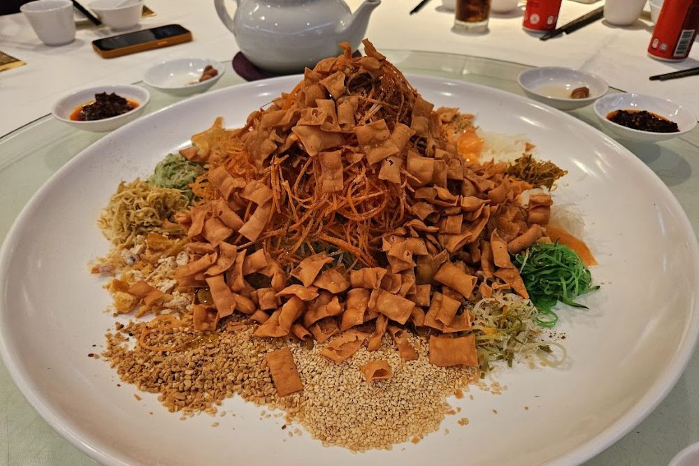 Chinese New Year Yusheng salad before lo hei toss