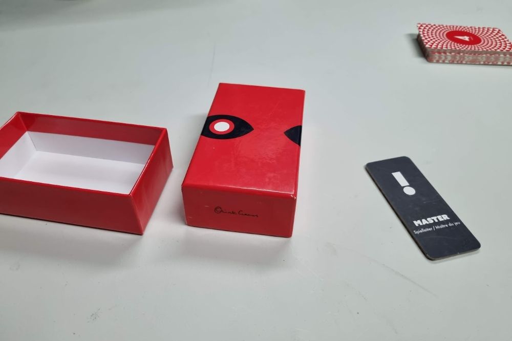 Gameplay photo of Insider card game.