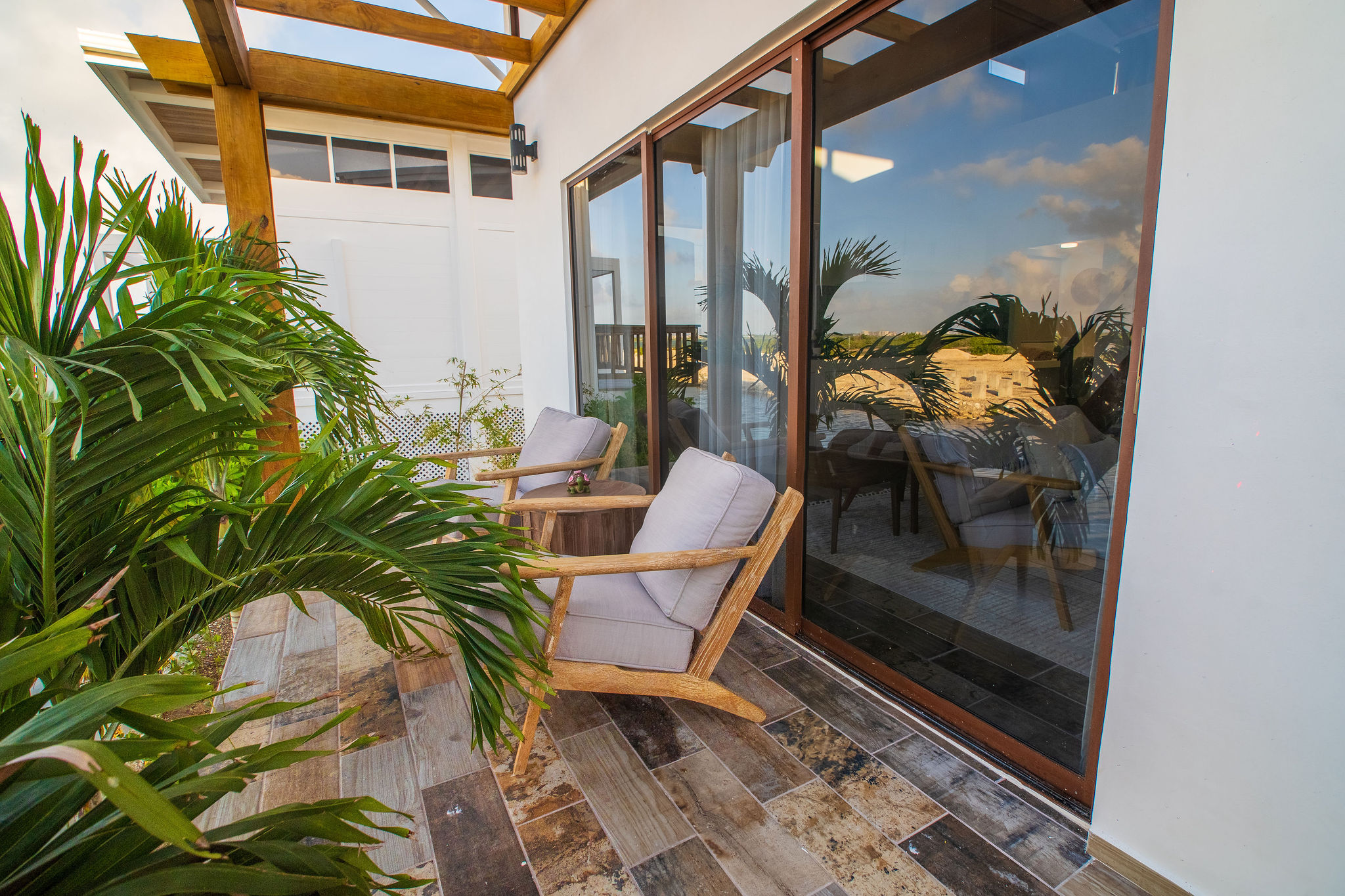Modern Cakora Canal Front exterior balcony.