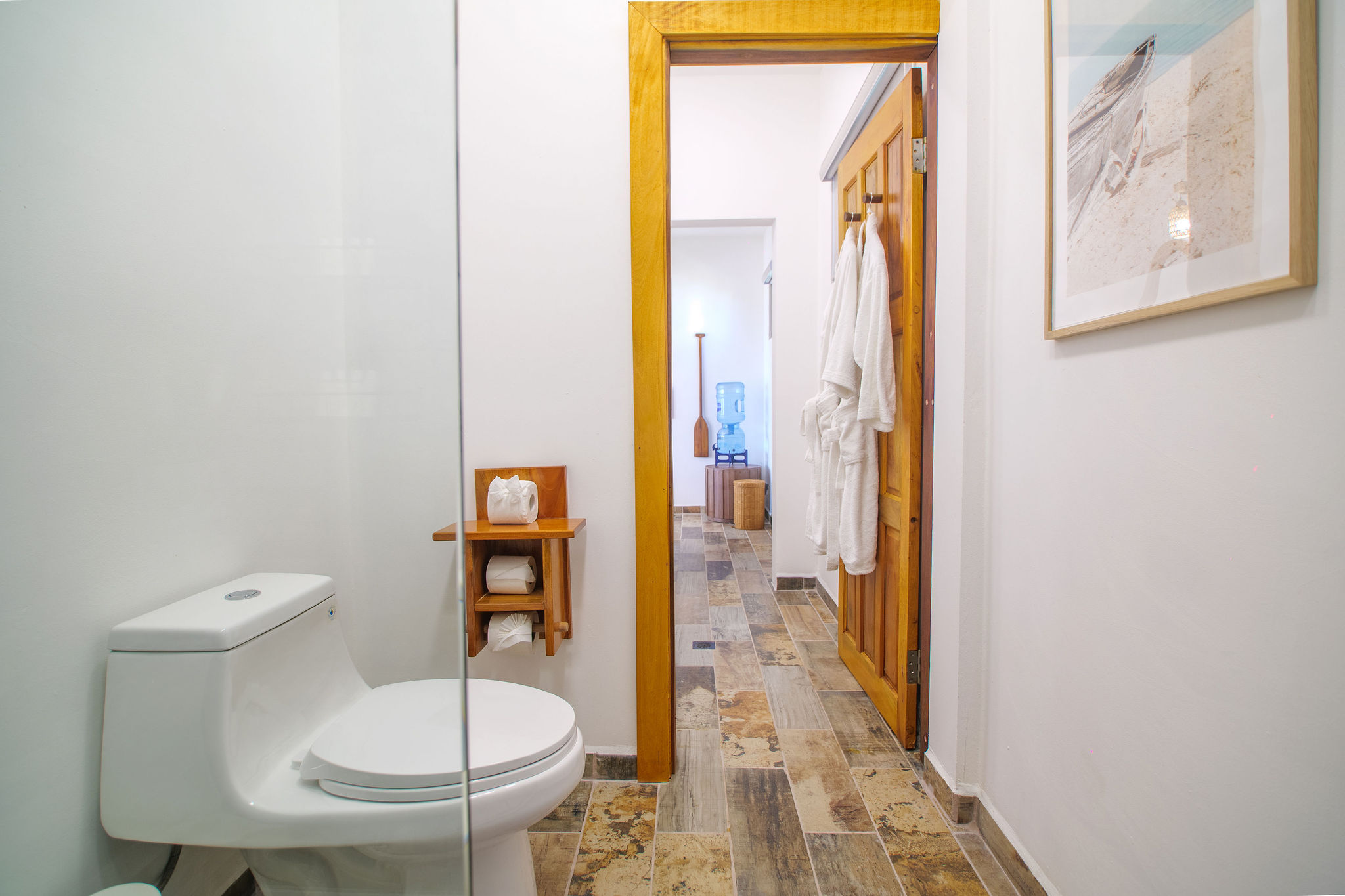 Modern Six Sky Garden View bathroom.