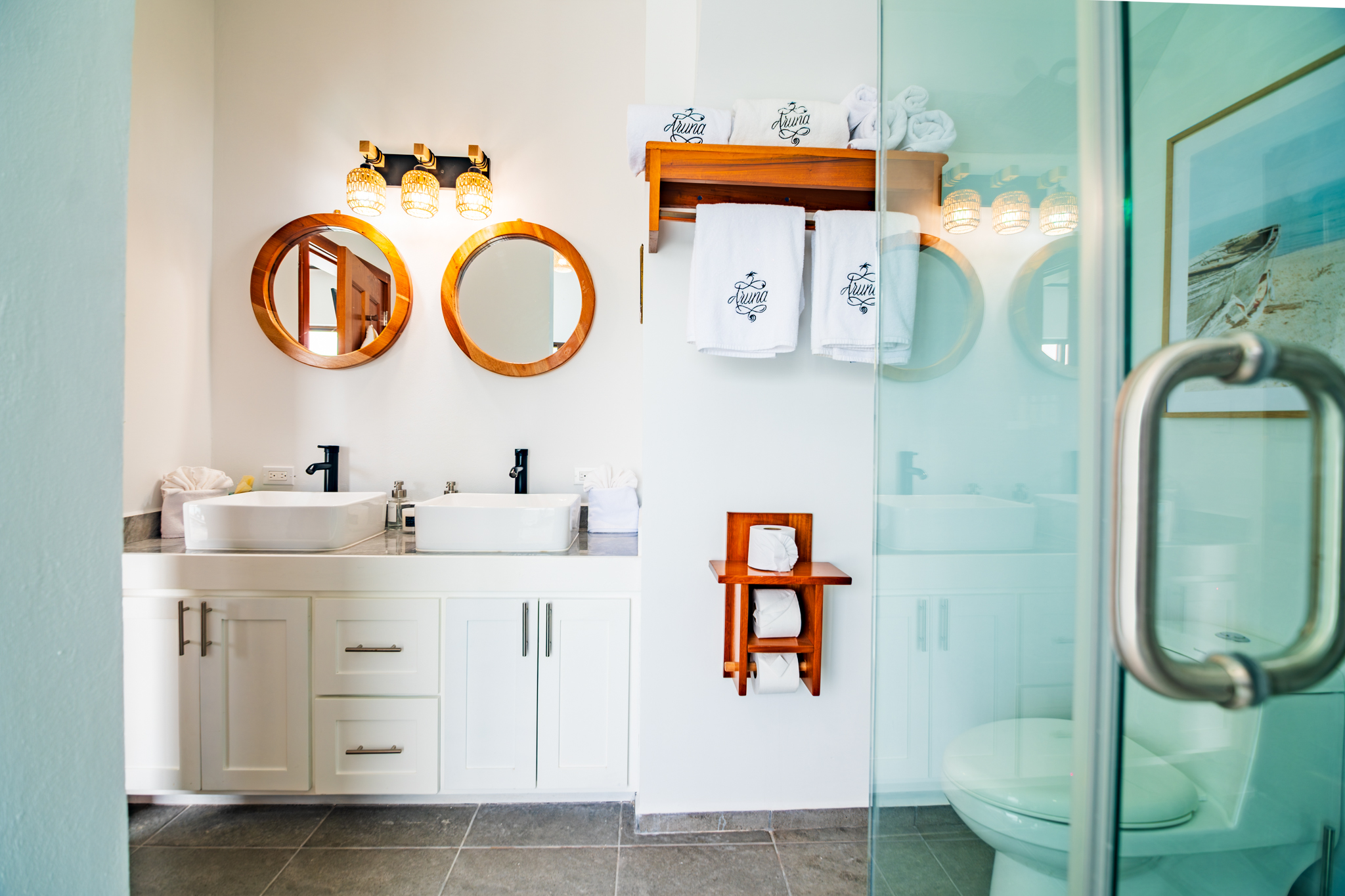 Udara Canal Front - Bathroom