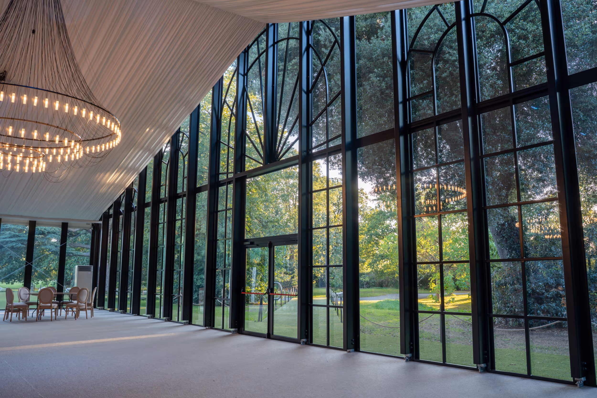 Award galas. Summer festivals. Milestone birthdays. Cultural celebrations. A private estate in historic Syon Park that transforms to match whatever occasion matters most.