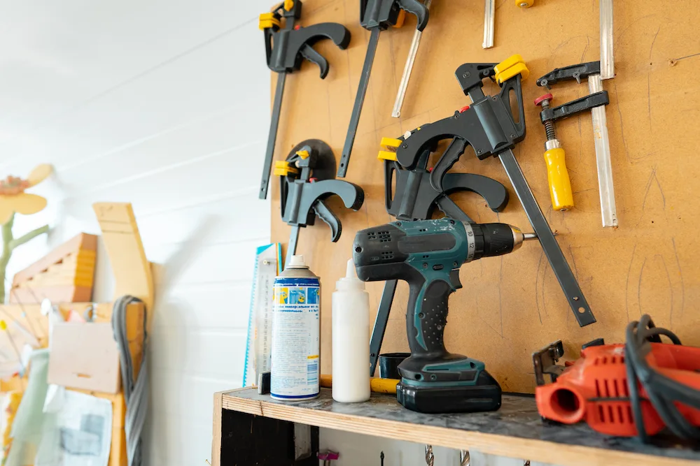 tools in garage work station