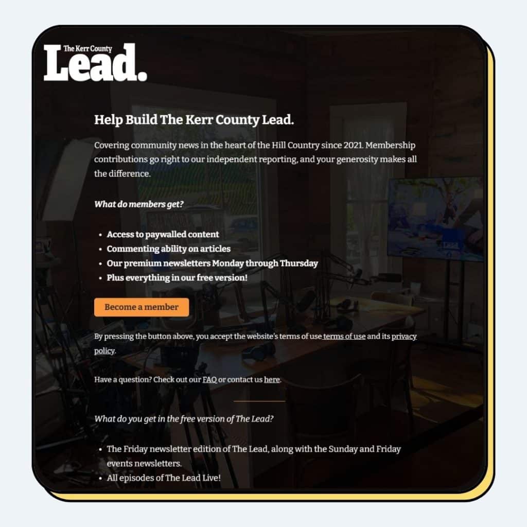 The Kerr County lead membership page where they explain what members have access to. This is a strategy some of Indiegraf's network publishers use.