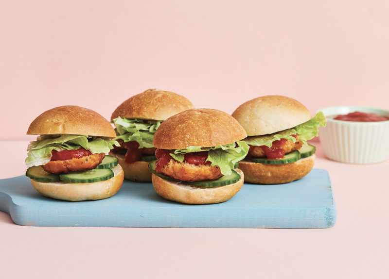 Mini Chicken Spinach Burger with Tomato Relish