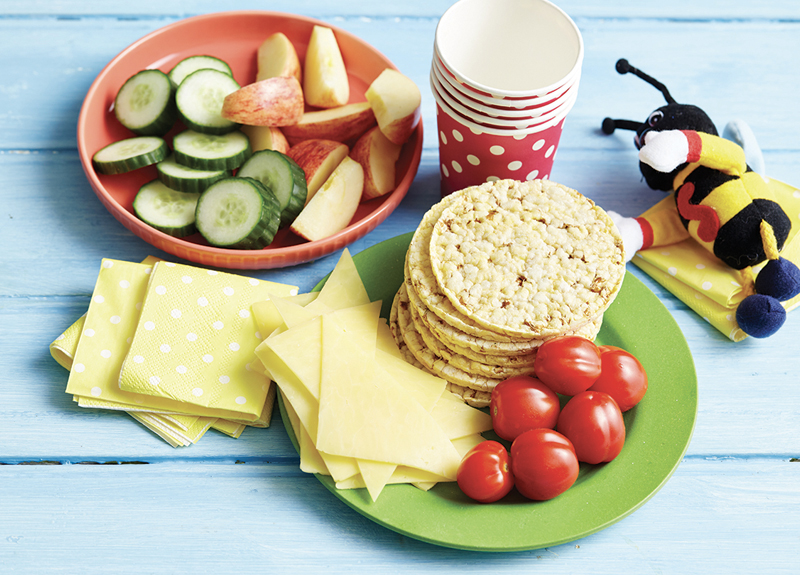 Cheddar Cheese with Corn Thins