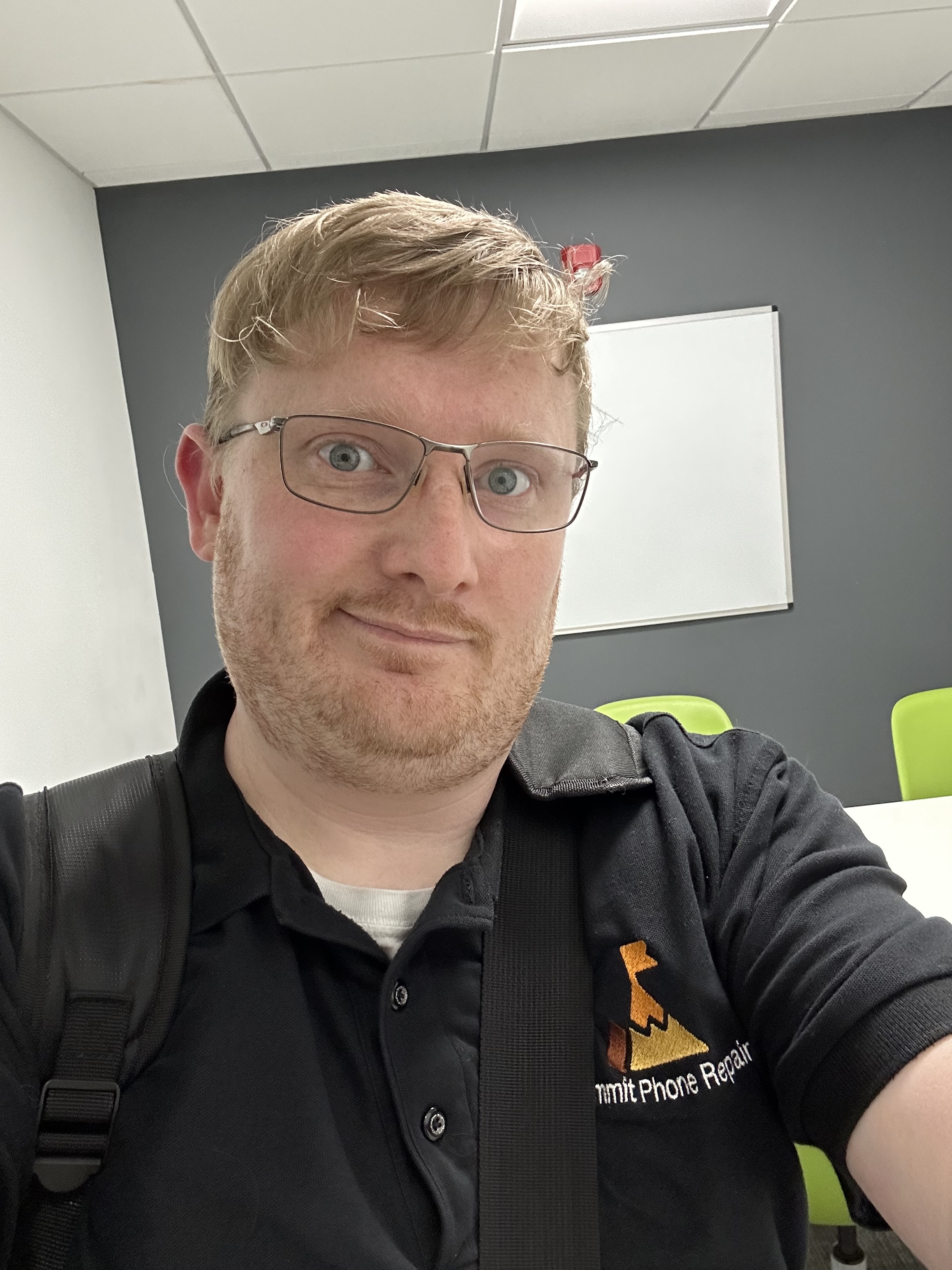 Local Phone Repair in Lee's Summit, Missouri.