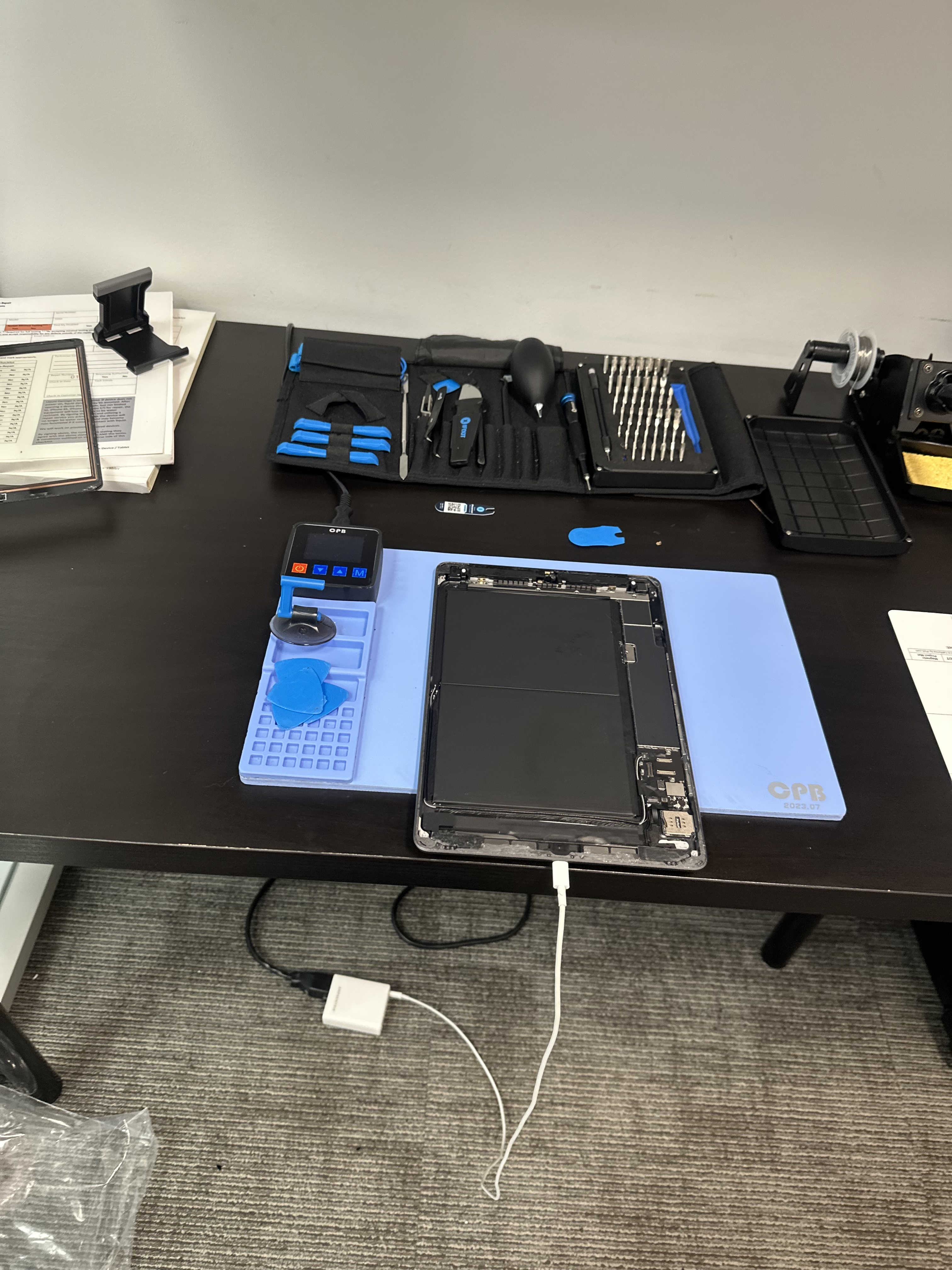 Local Phone Repair in Lee's Summit, Missouri.