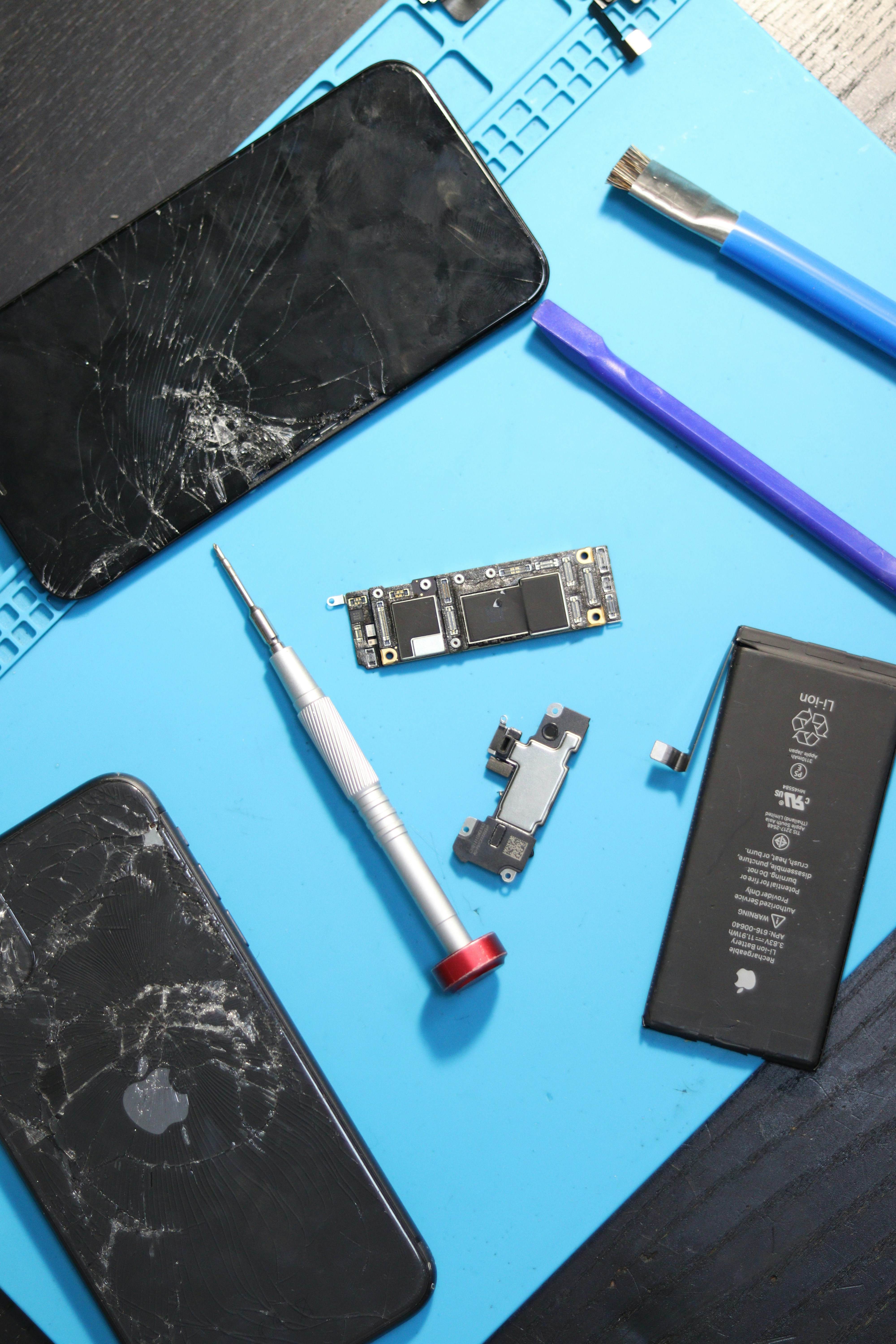 iPhone mockup