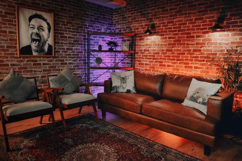 Studio 2