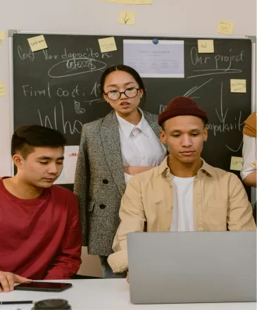 About-expert-image-four