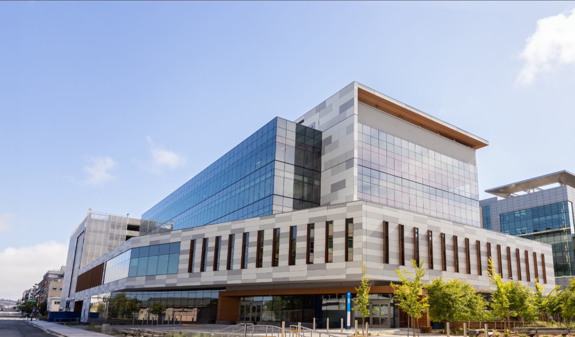 UCSF Bayfront Health Care centre view from outside