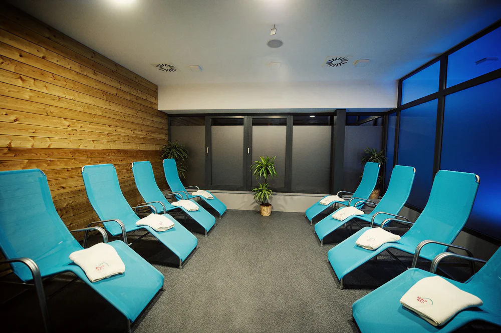 Ochlazovací bazének a klidová zóna wellness Beachwell