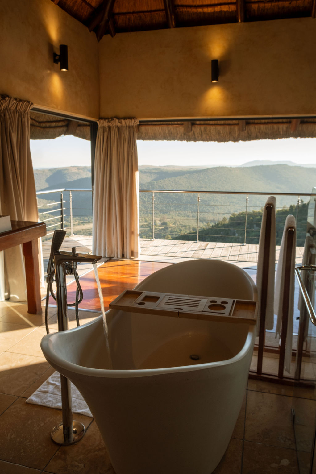 Large dining room with beautiful views over the valley below