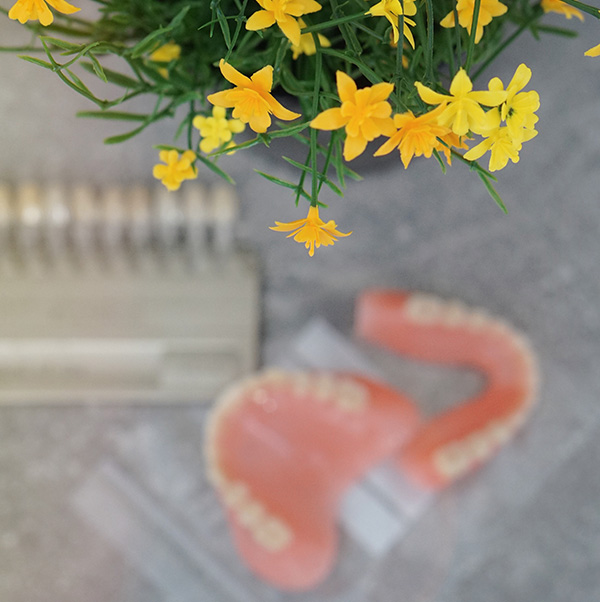 Hammasproteesit – kuvituskuva