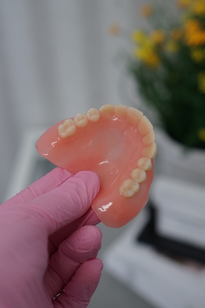 Hammasproteesin tekninen valmistus – työnäyte