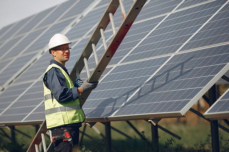 Diesel vs Hybrid Microgrid: The Real Cost Comparison for Remote Sites