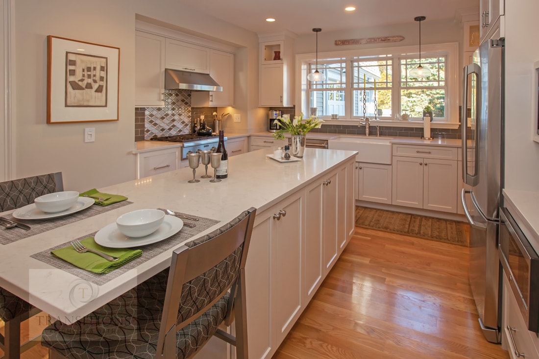 kitchen design with farmhouse sink