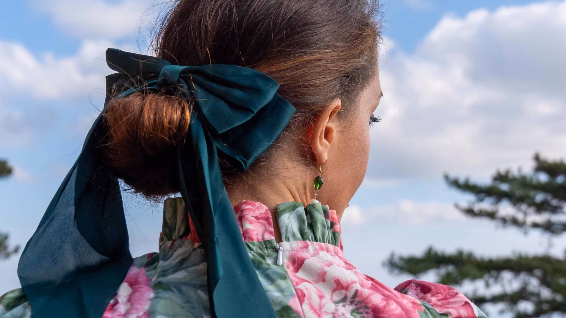 Serena Bifolchi in the Tuscan countryside.
