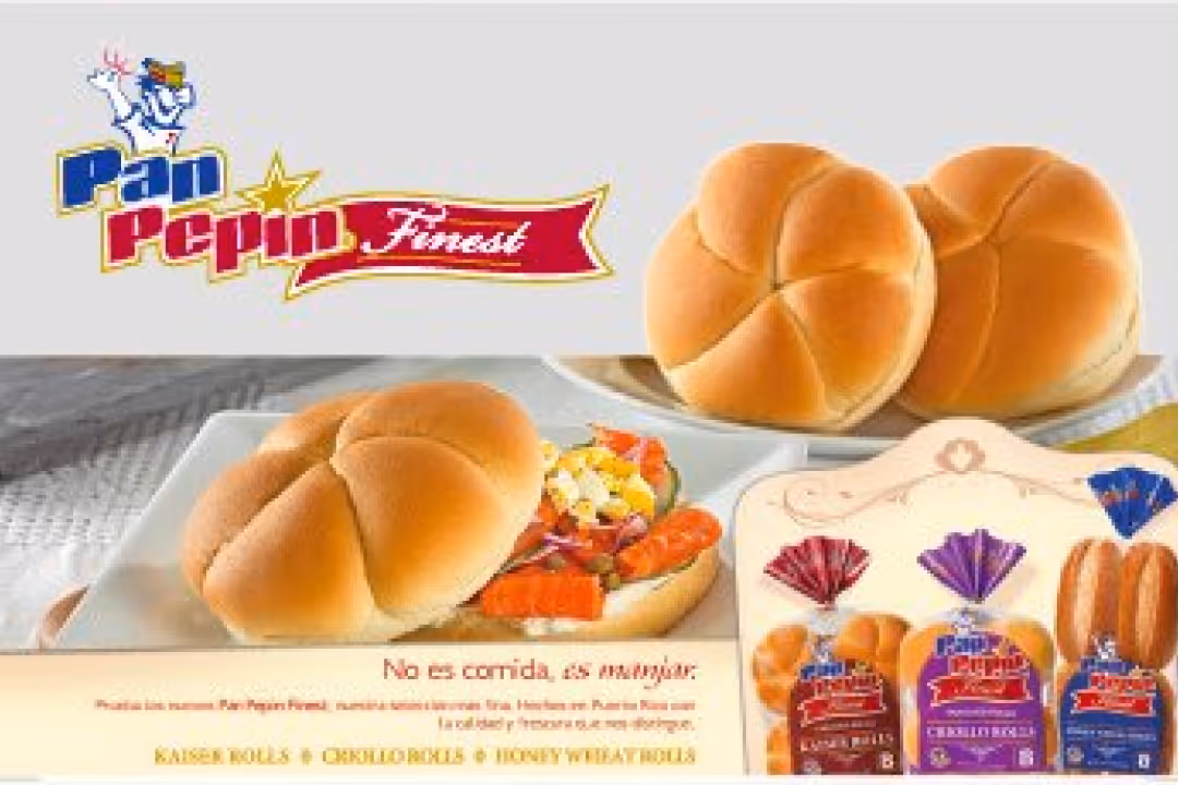 Pan Pepin Finest logo with freshly baked Kaiser rolls, one filled with vegetables and cheese, and packaged bread varieties including Kaiser rolls, Criollo rolls, and honey wheat rolls.