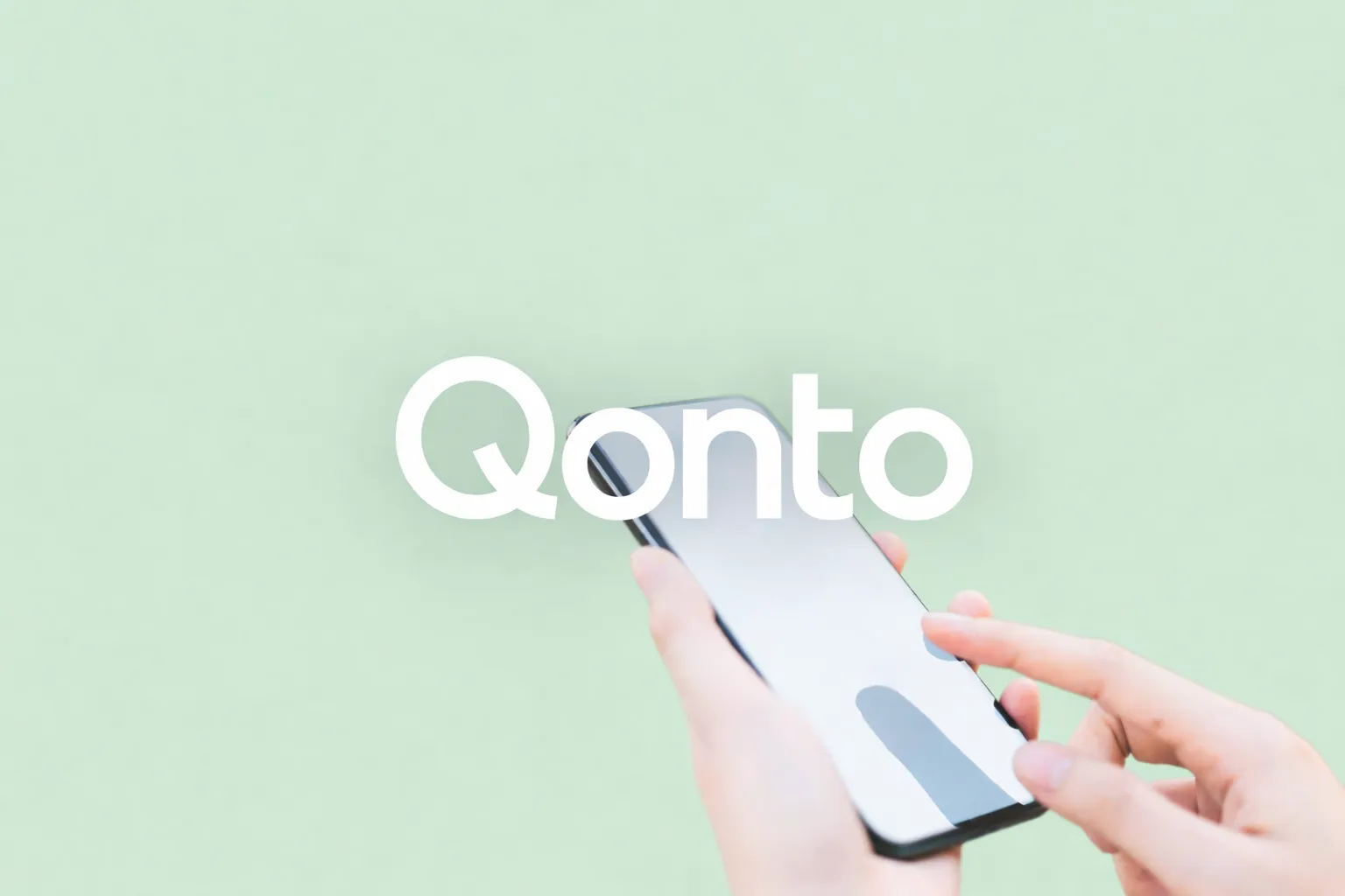 Mobile banking app in use, Qonto case study