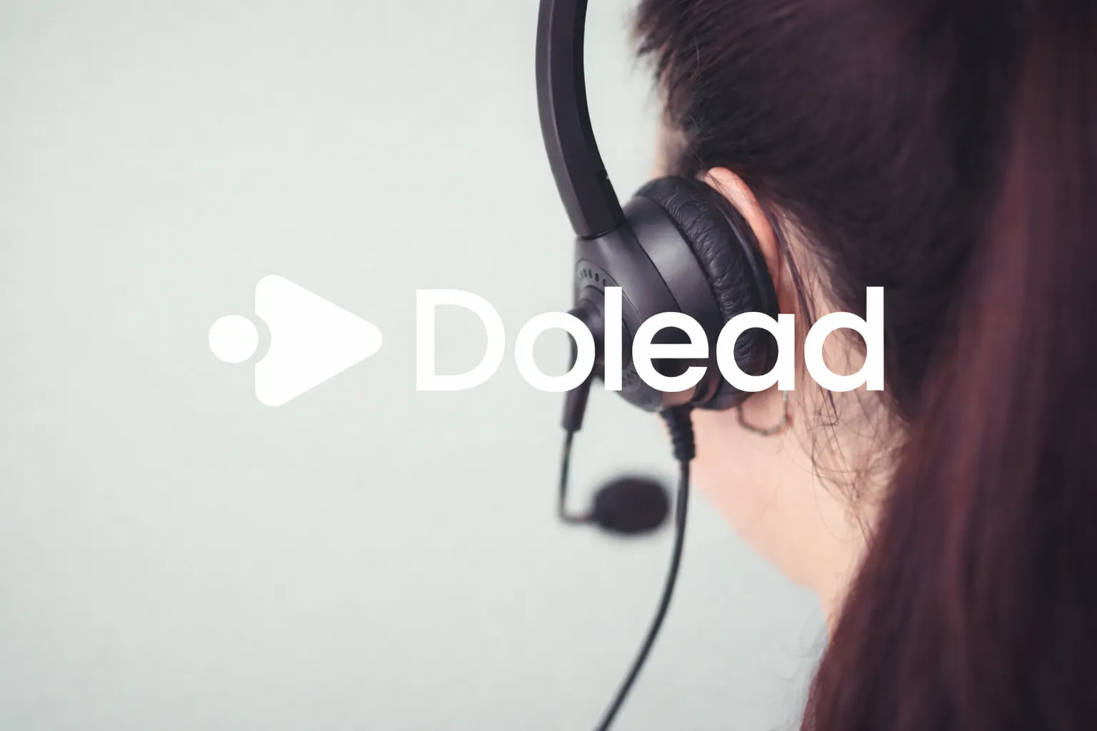 Telesales team at work, Dolead case study