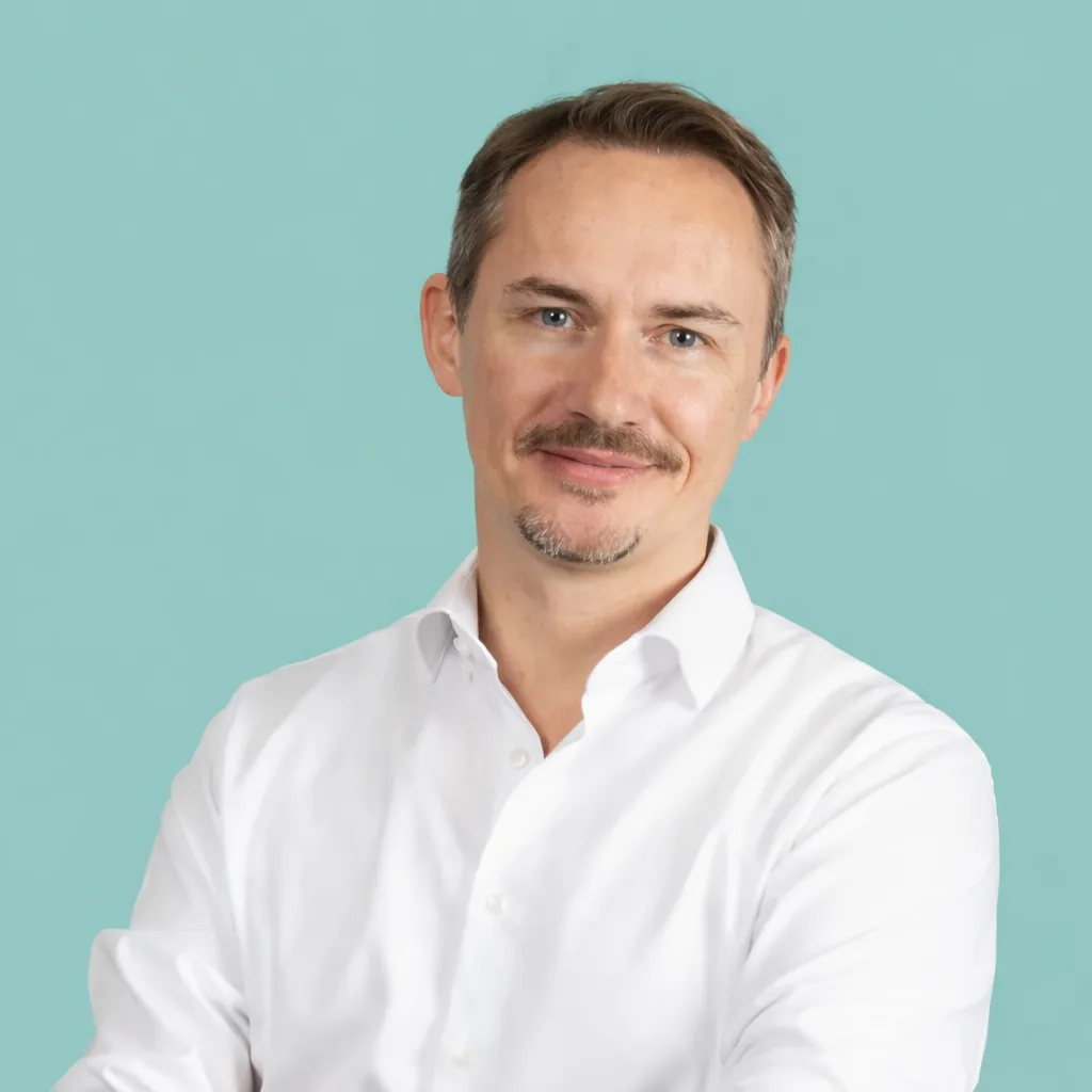 Christian Schlager, Build38