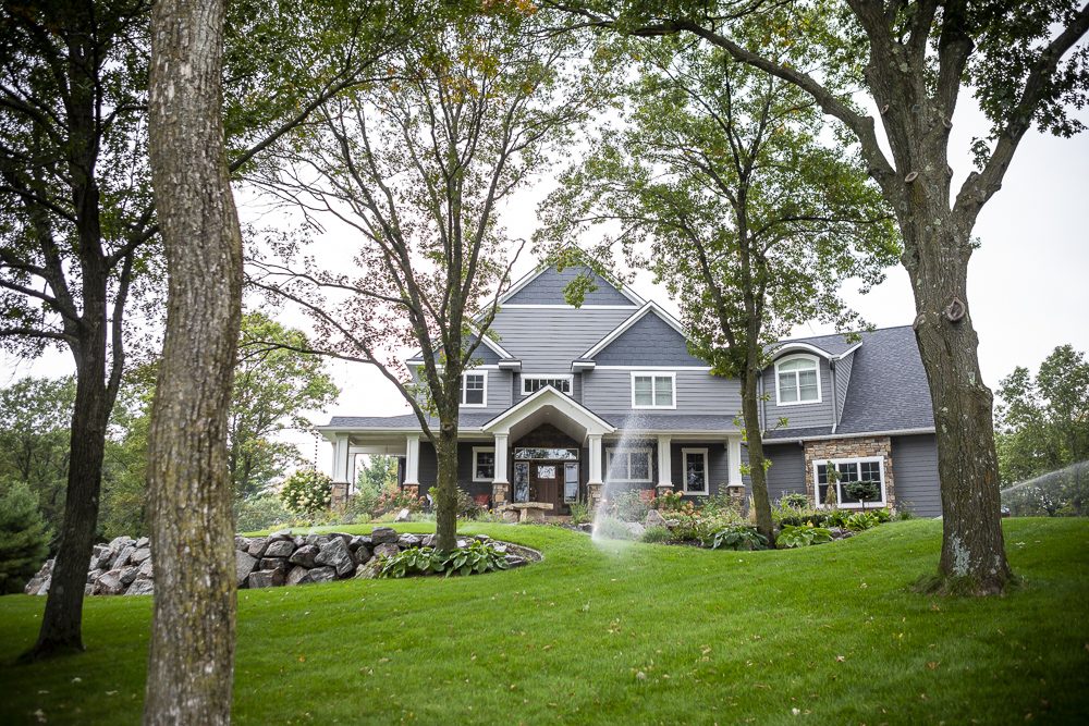 nice lawn in front of a minneapolis home