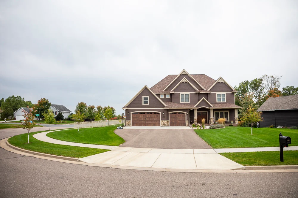 Healthy green lawn at a Minneapolis, MN home