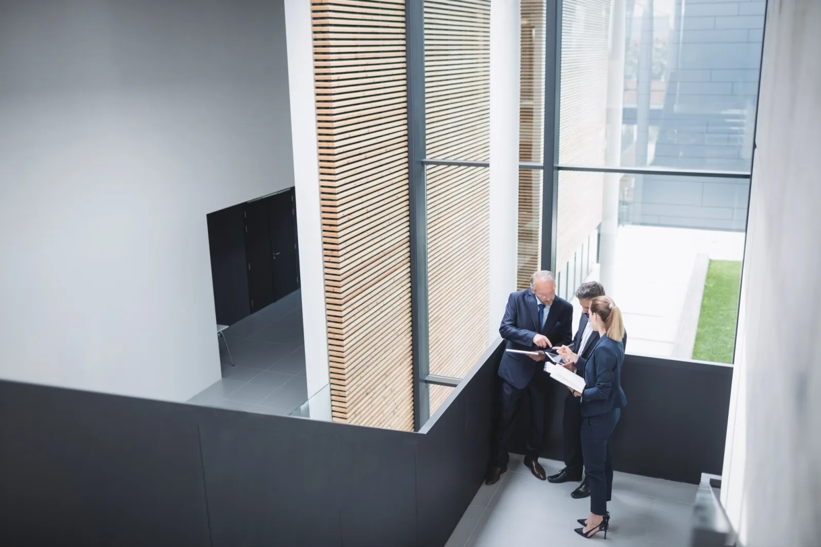 Why Leadership Transitions Fail — and How the 3R Framework Dramatically Improves the Odds
