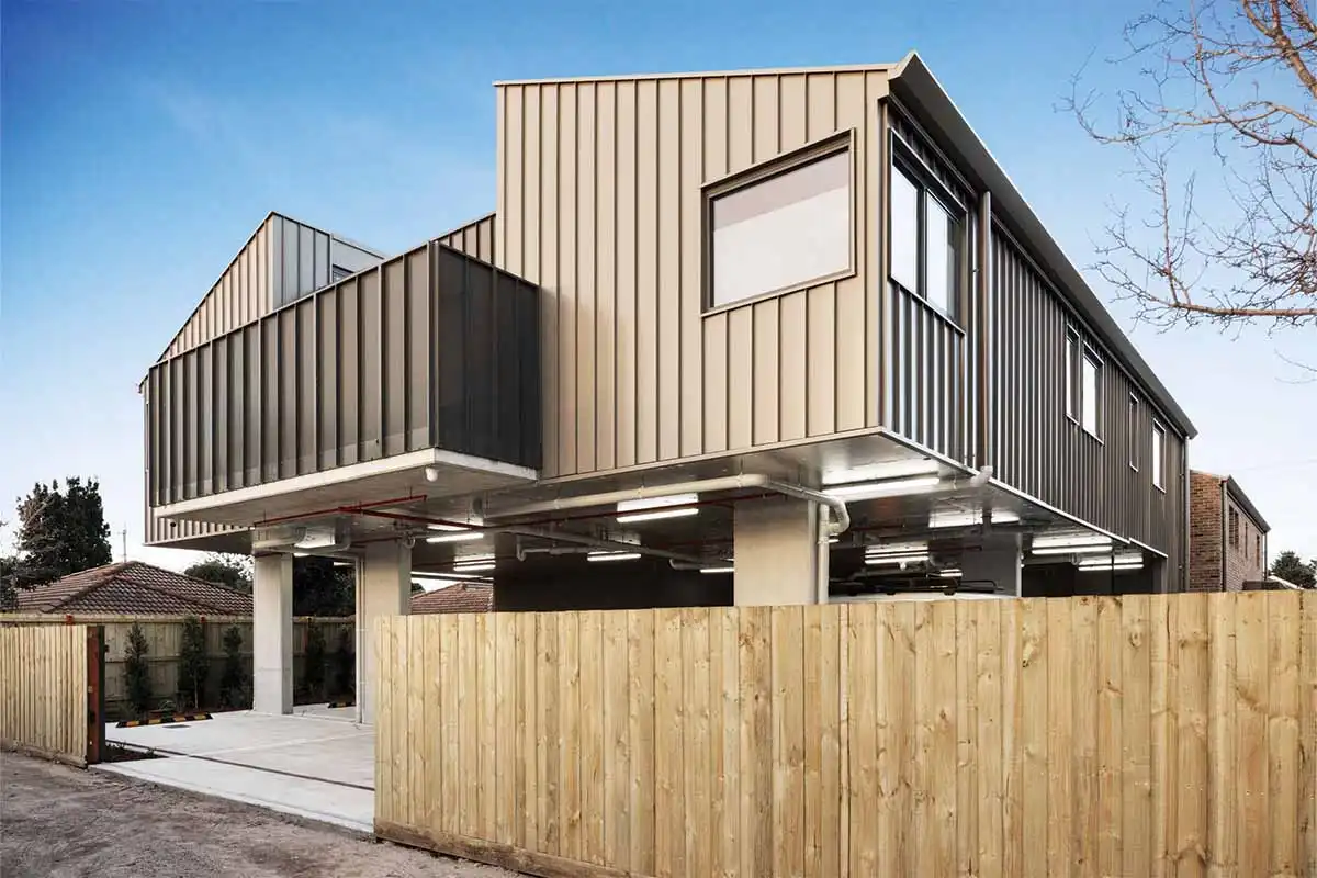 Bumble Bee Frankston