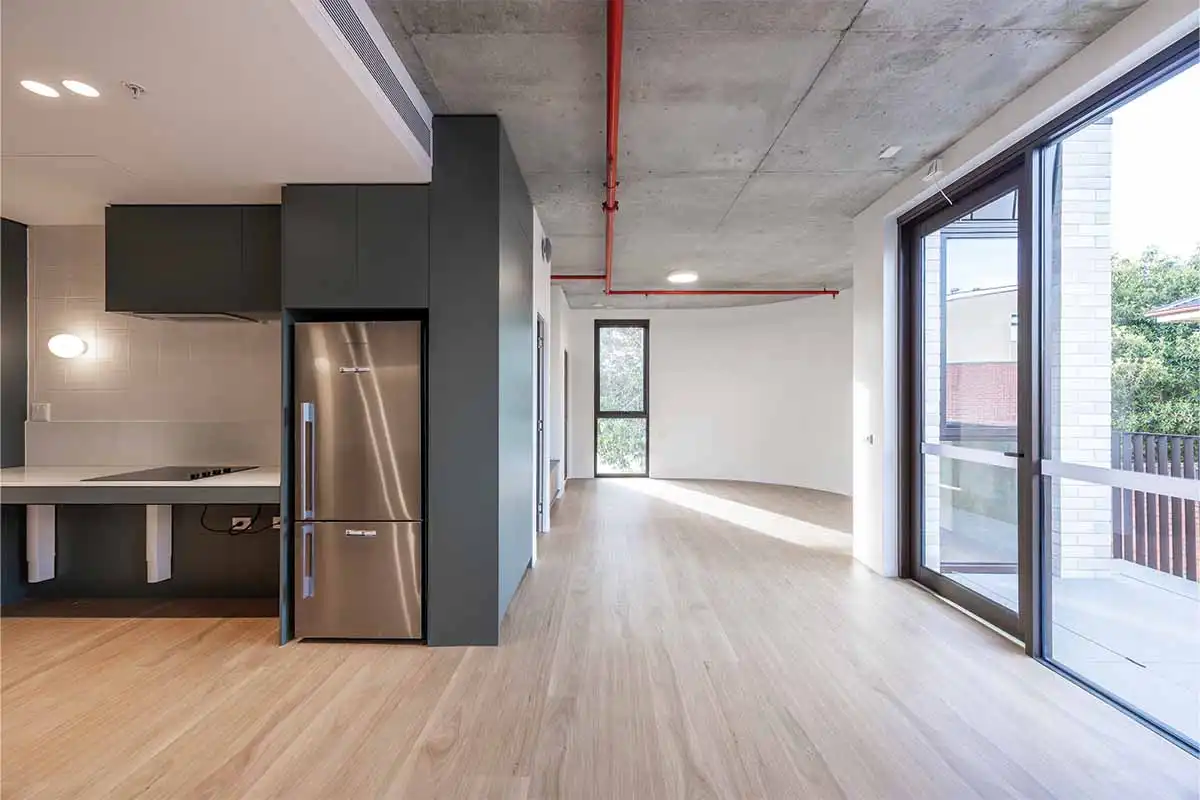 Bumble Bee - Glen Huntly