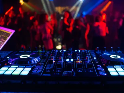 dj for corporate events