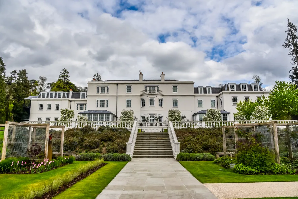 wedding venues in surrey with accommodation