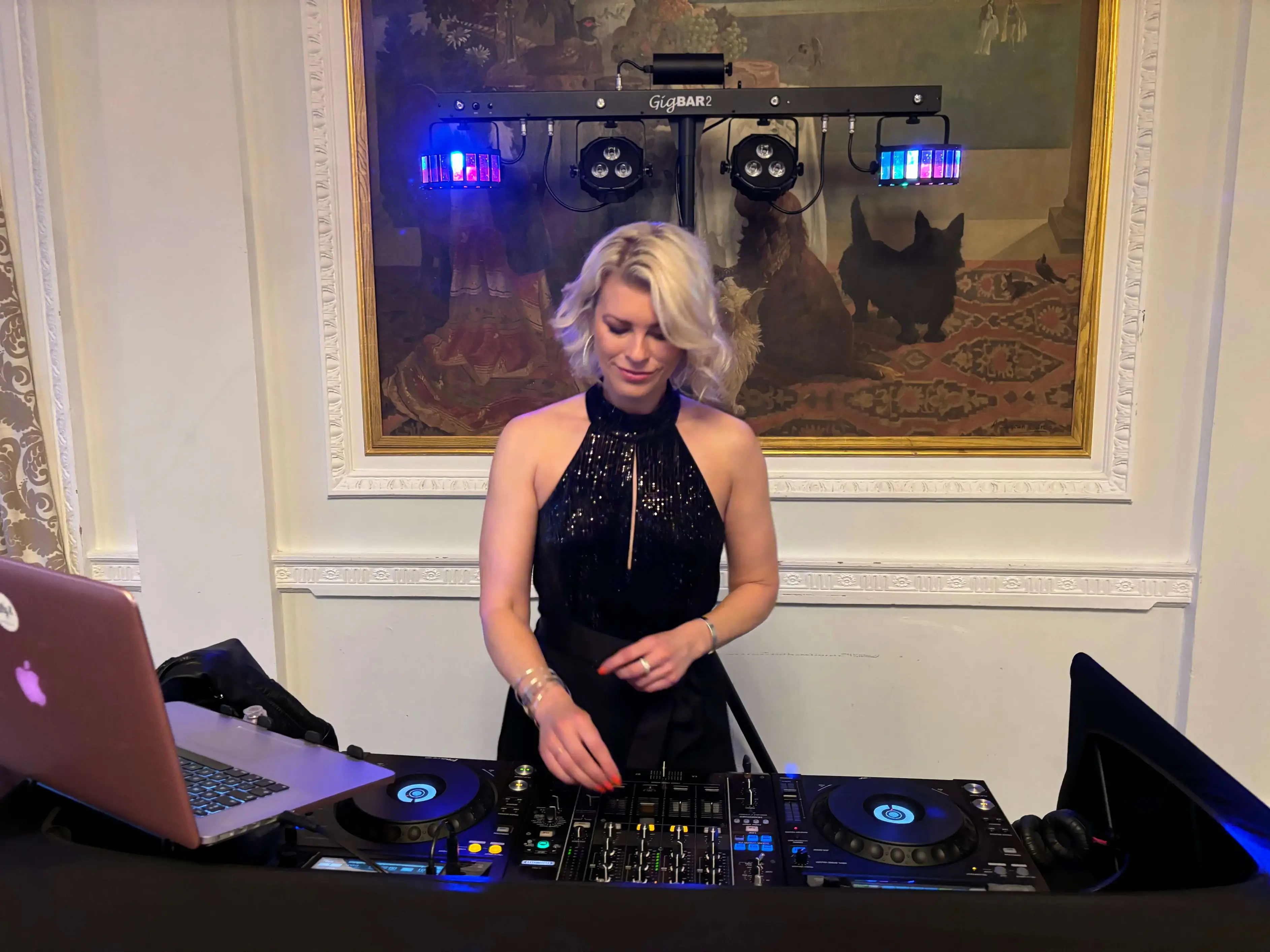 female dj for wedding