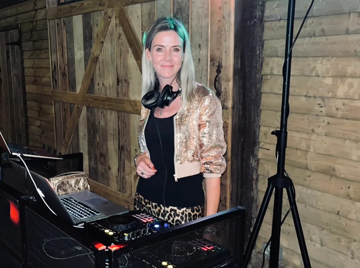 Expert Tips from Surrey’s Leading Female DJs
