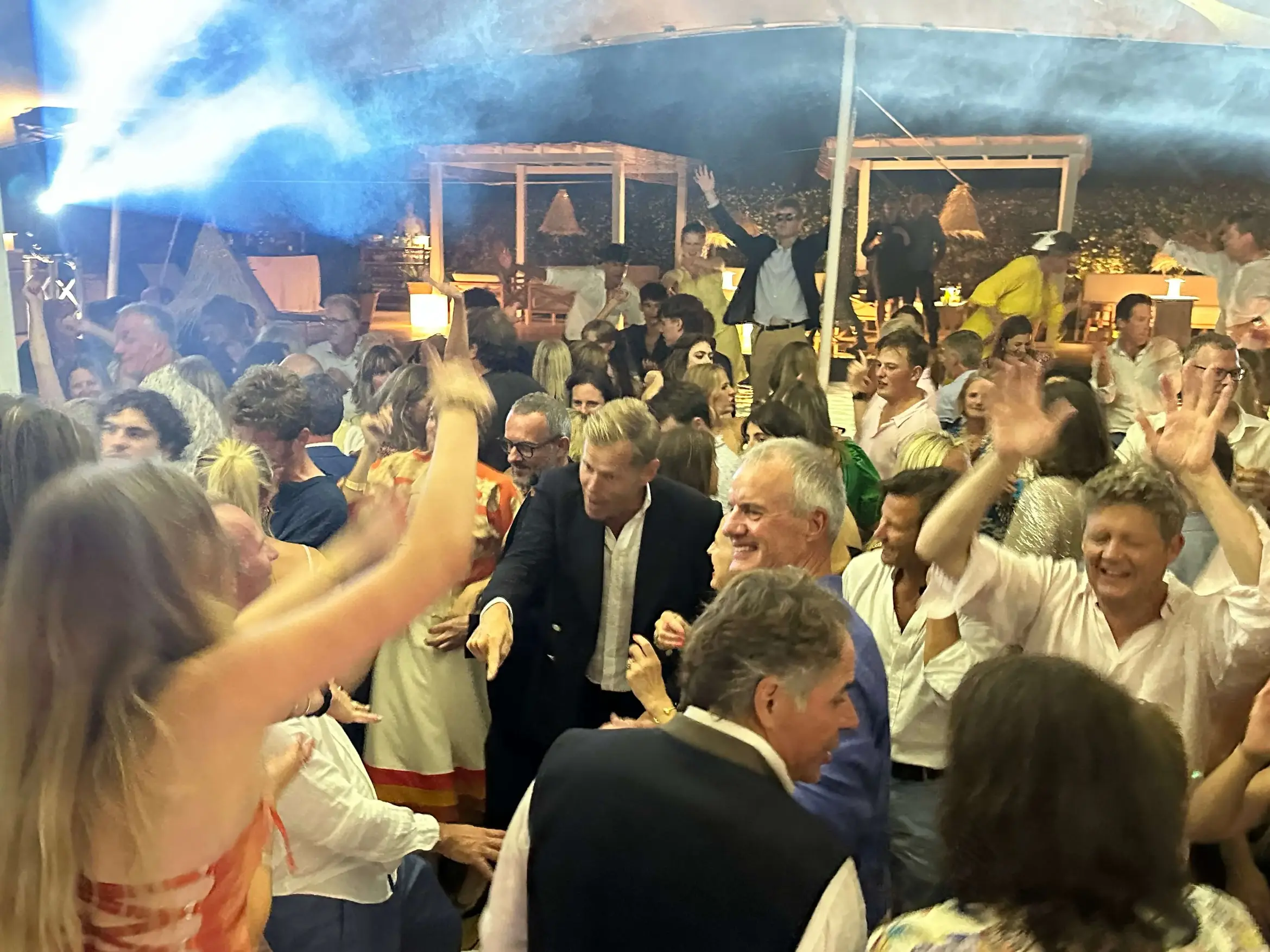 Dj dancefloor party event