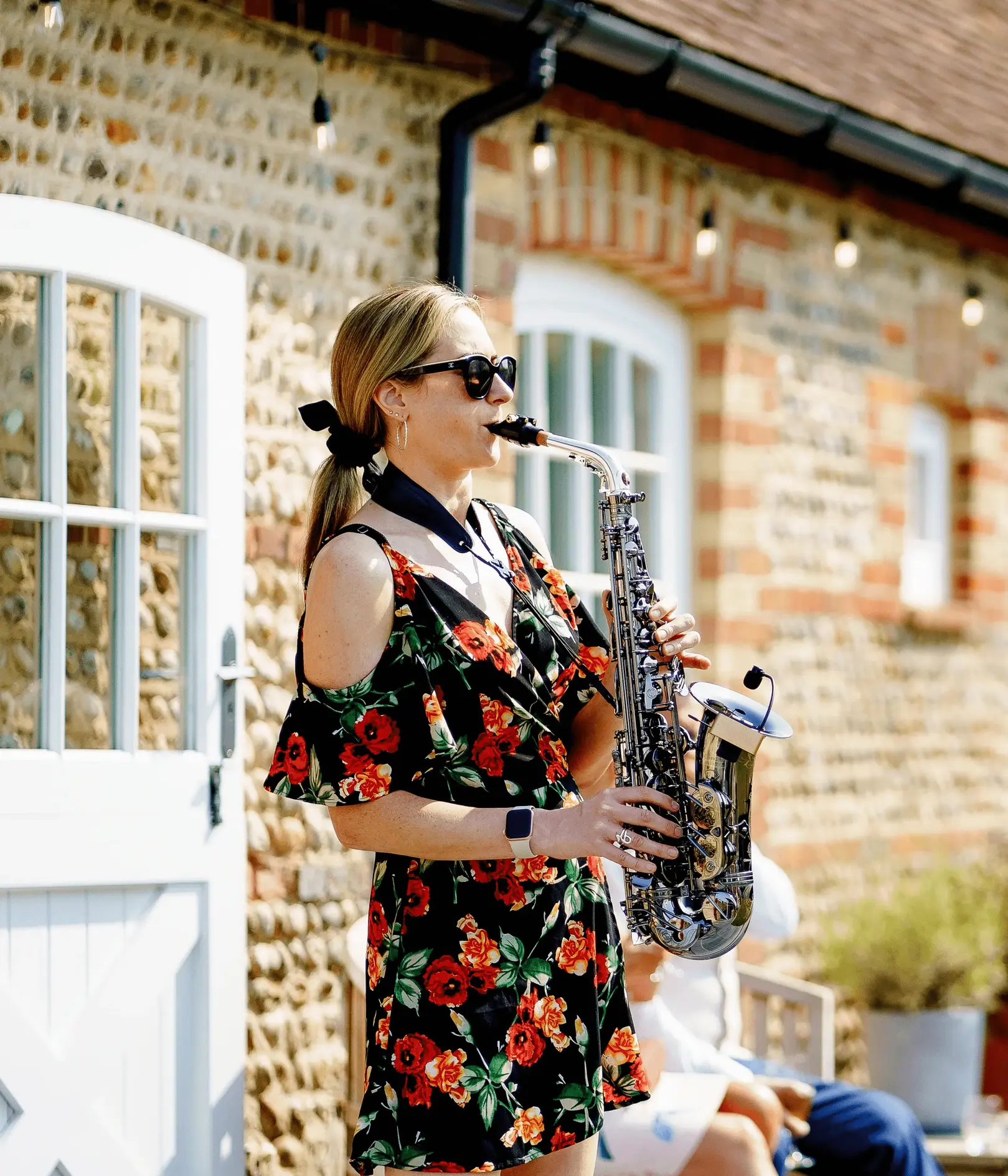 Lizzie Sambrook Sax Player
