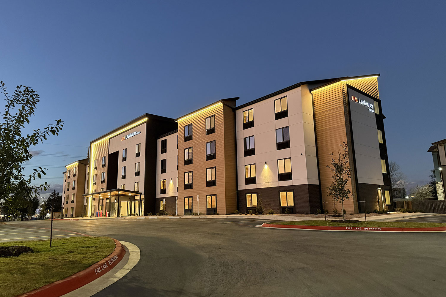 San Marcos, TX - LivAway Suites Building Exterior