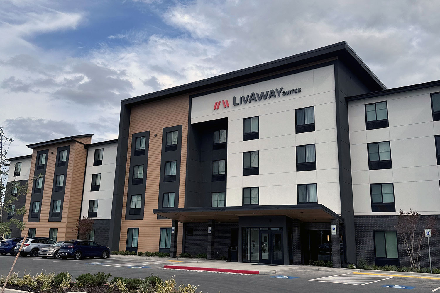 Renton, WA - LivAway Suites Building Exterior